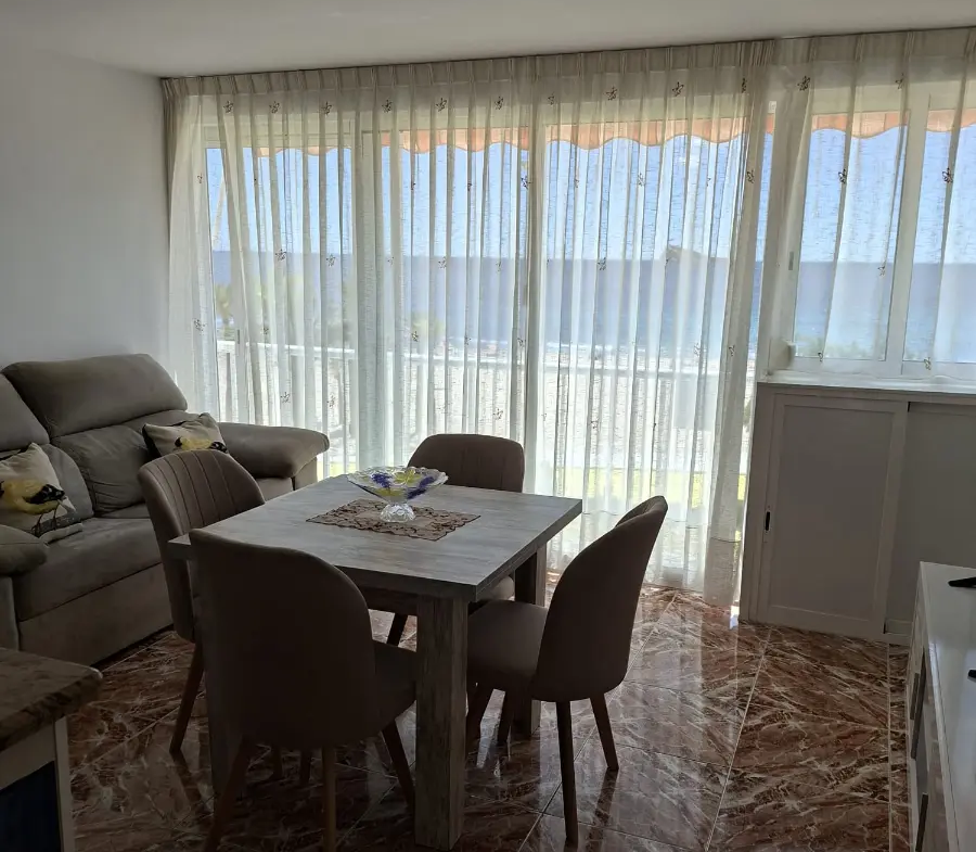 salon-vistas-mar-benidorm-armada-espanola