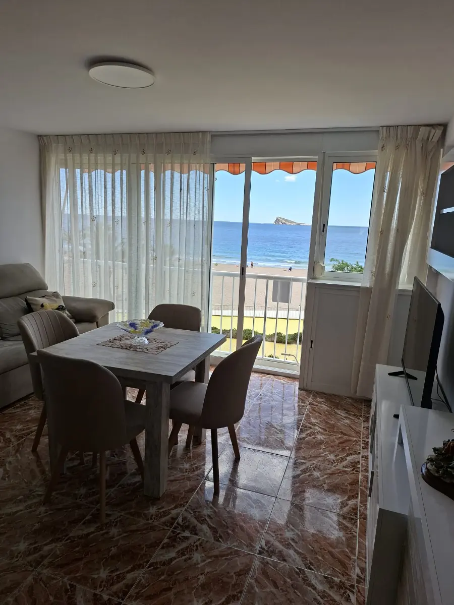 salon-vistas-mar-benidorm-armada-espanola