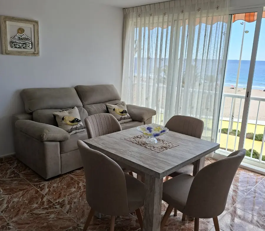salon-vistas-mar-benidorm-armada-espanola