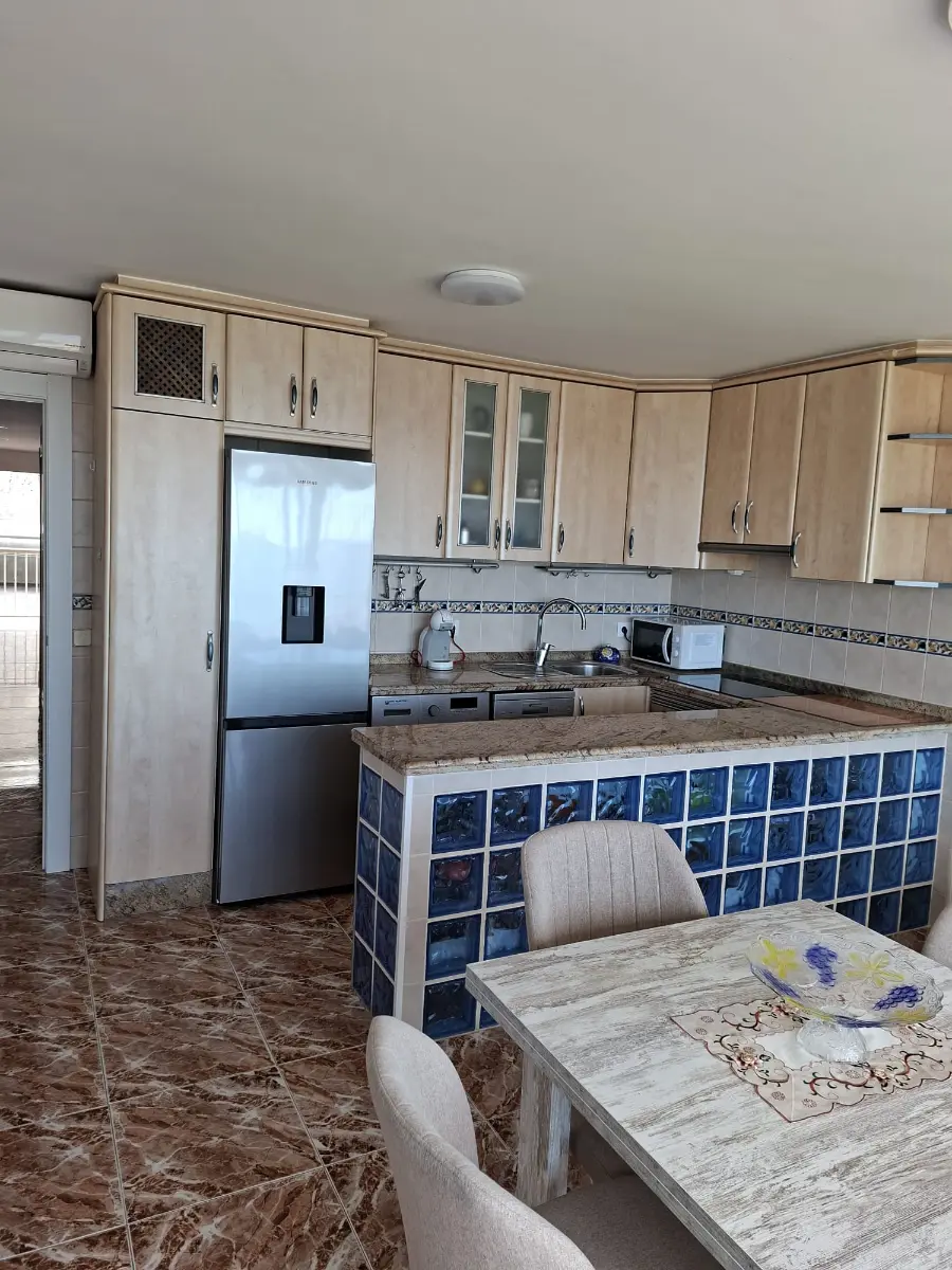 salon-vistas-mar-benidorm-armada-espanola